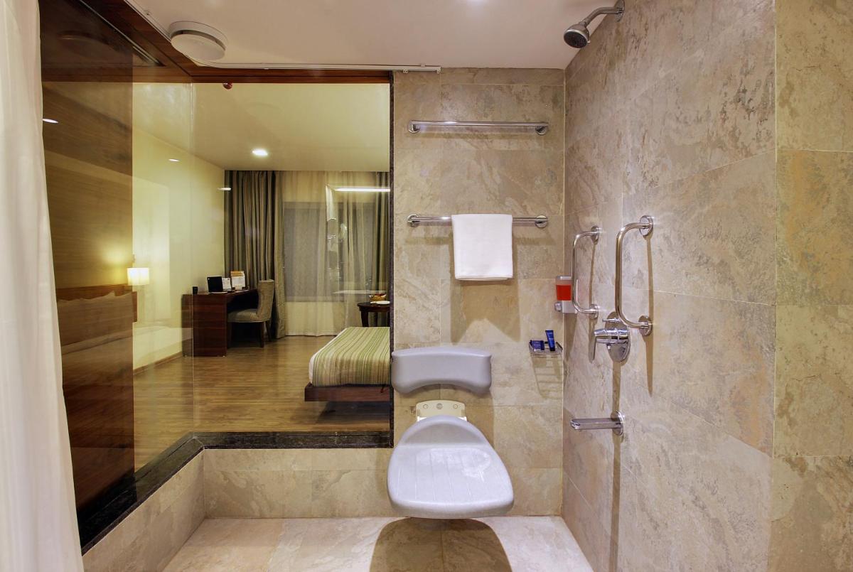 Temple Tree Hotel Shirdi - Housity