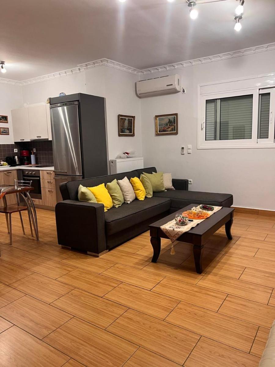 KONTIS' Luxury Detached house near the sea - Housity