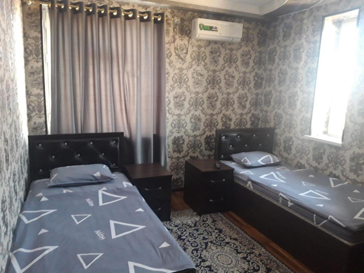 Xumo hotel - Housity