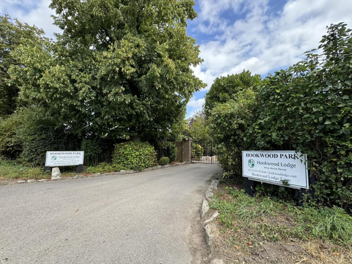 Hookwood Lodge - Housity