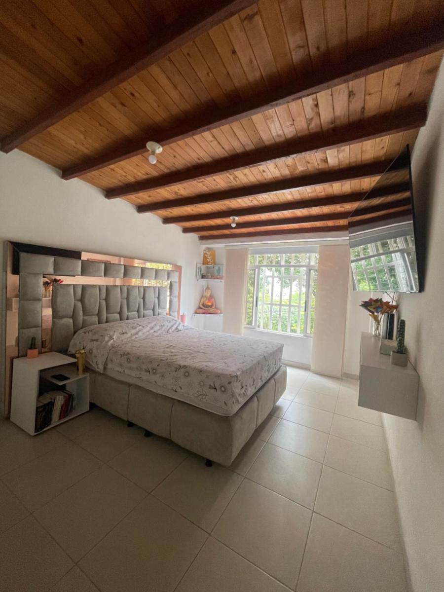 Oxford House - Housity