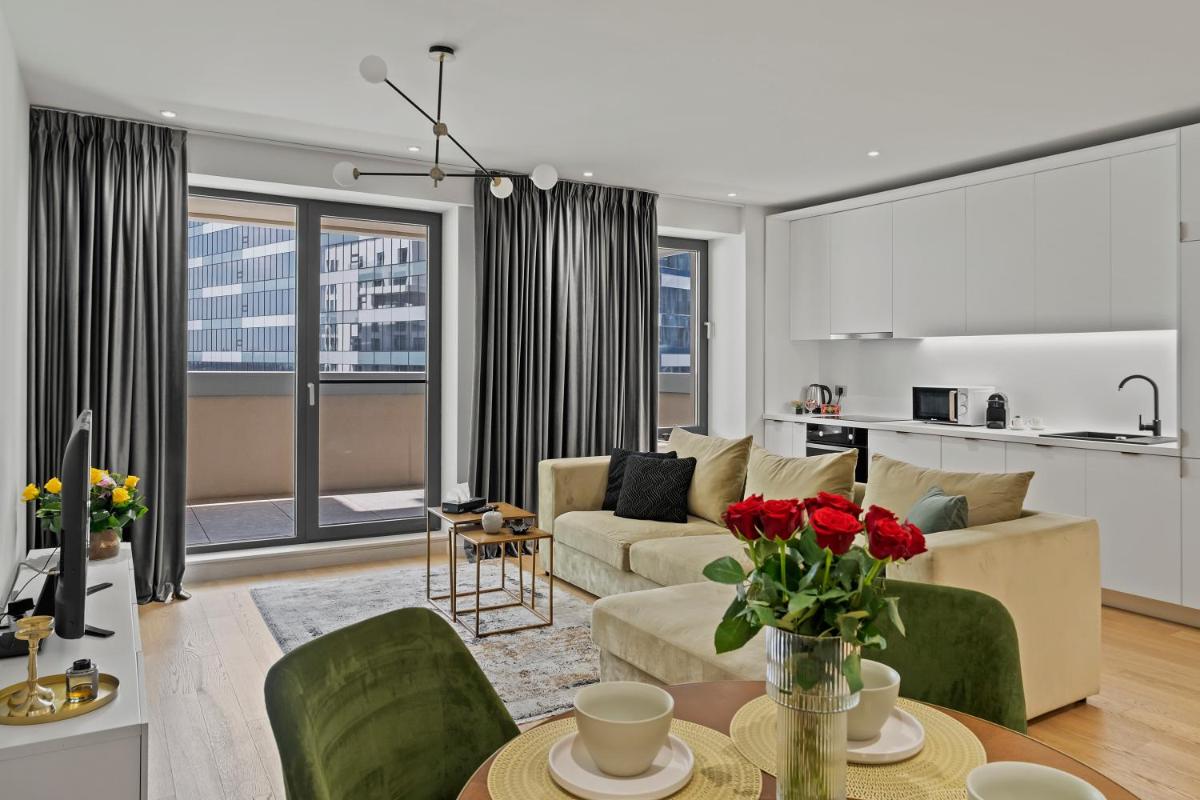 Aviation Tower Luxury Apartments - Housity