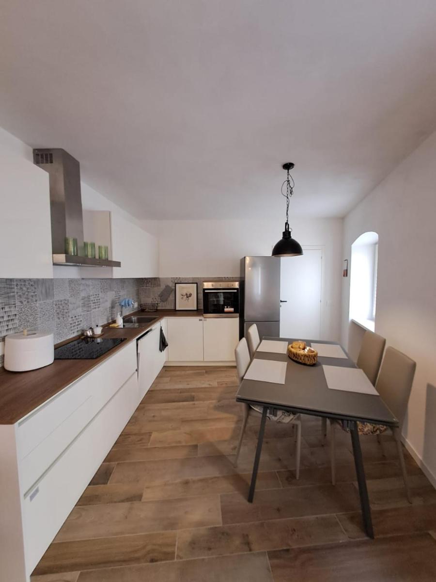 Vicolo Isola - Housity