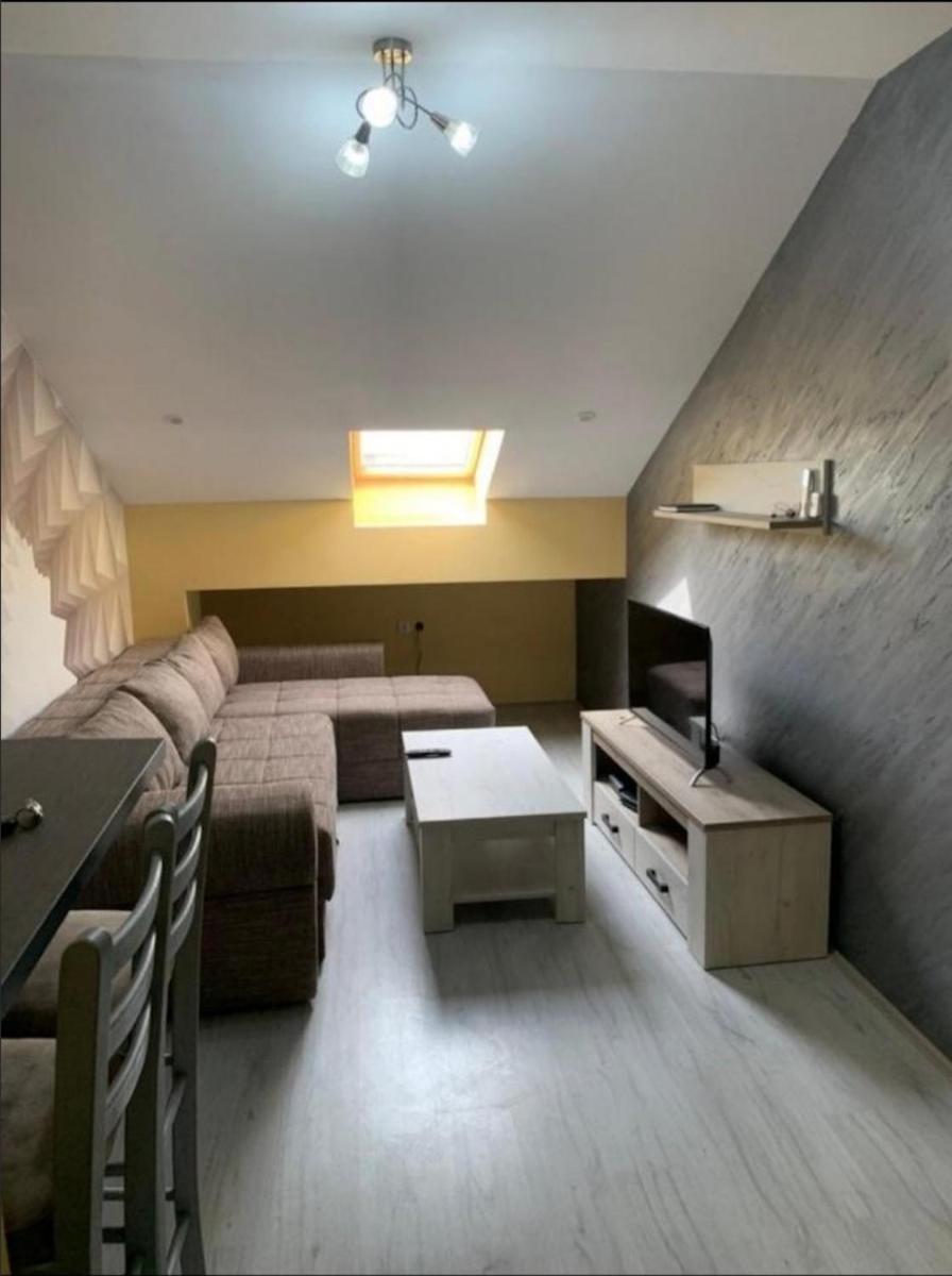Zara Apartman Krusevac - Centar - Housity
