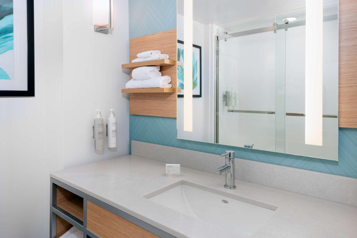 Hilton Garden Inn Orlando International Drive North - Housity