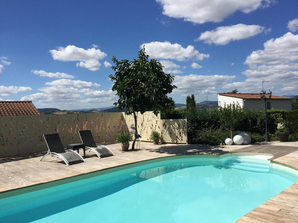 La Villa Victoria Auvergne - Housity