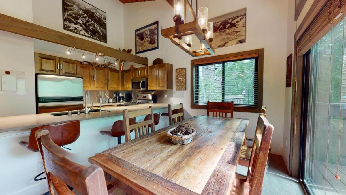 Bridgepoint Condo 24 - Housity