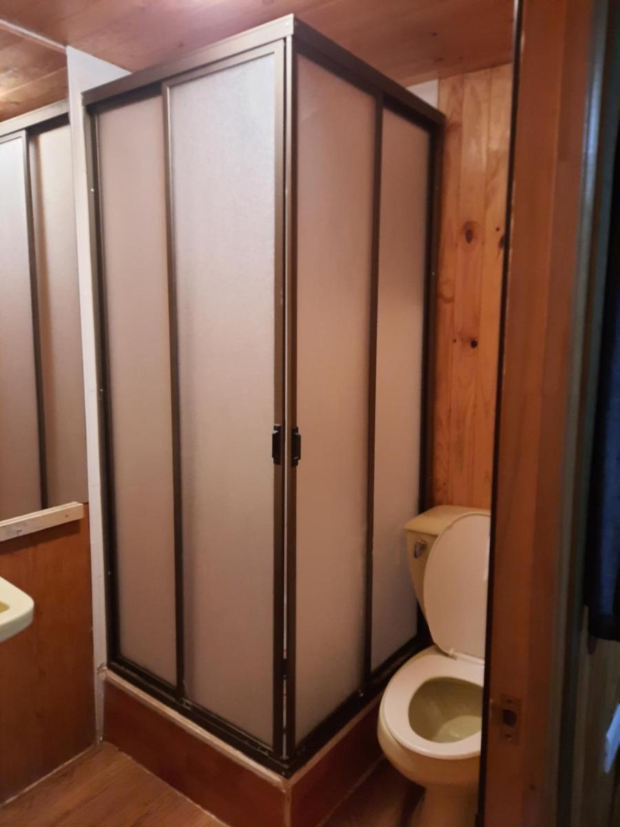 Cabaña Punta Del Cerro, con Piscina, Tinaja caliente y vista al Mar - Housity