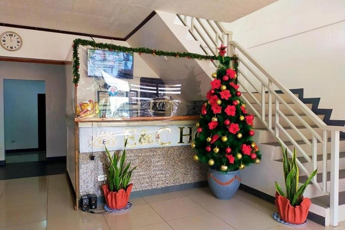 EC Hotel near Laoag Airport - Housity