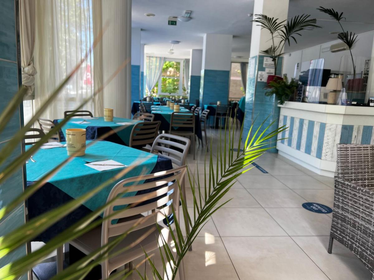 Hotel Napoleon - Housity