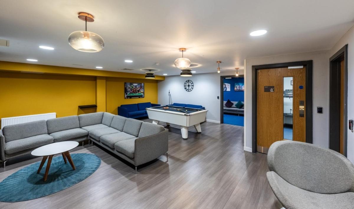 JOIVY Affordable Edinburgh - Adults only - Housity