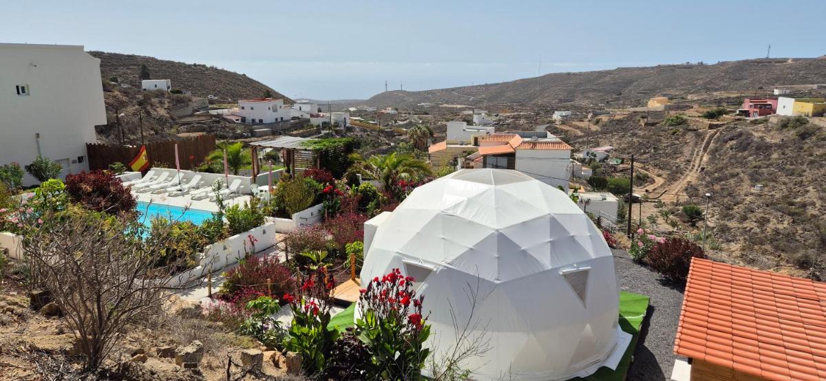 Domes1 Tenerife, lujo con el encanto de acampar - Housity