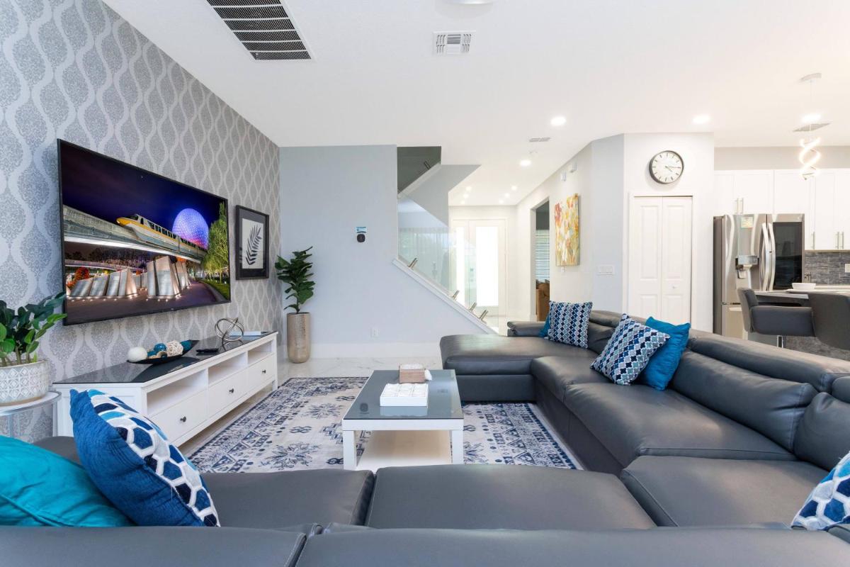 Top Dluxx Modern Home at Bella Vida Resort 4516 - Housity