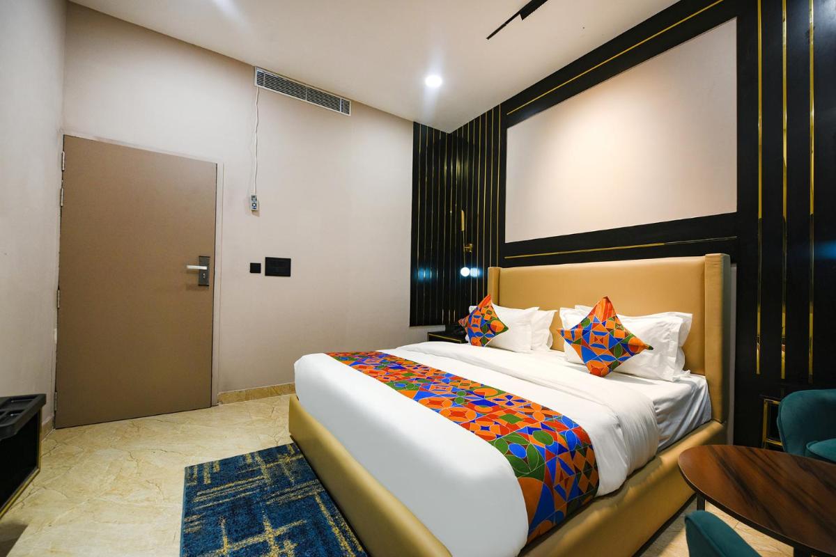 Suitetrails - FabHotel Prime Elegance Suites