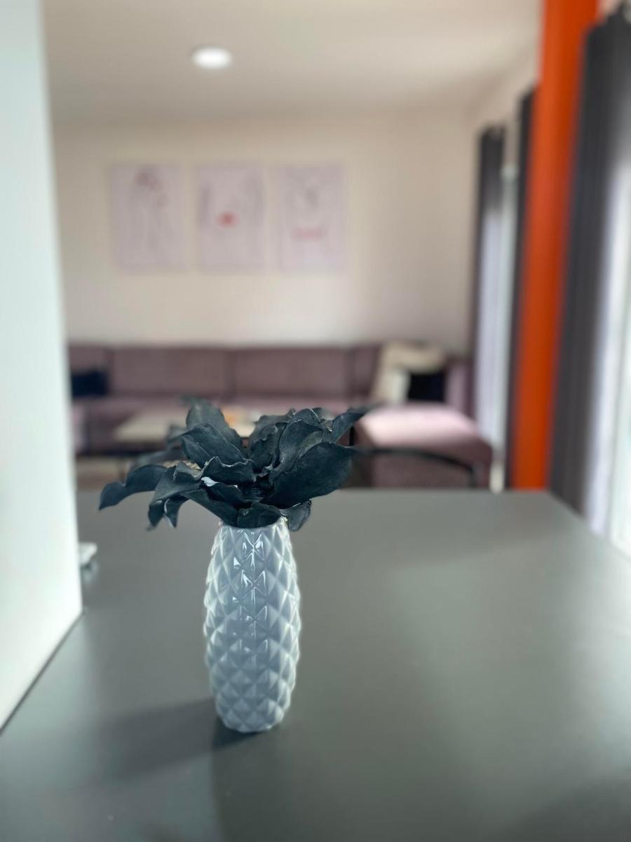 Penthouse Suite - Housity