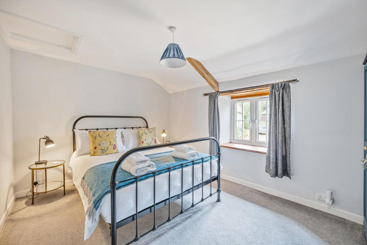 Poacher's Cottage - Housity