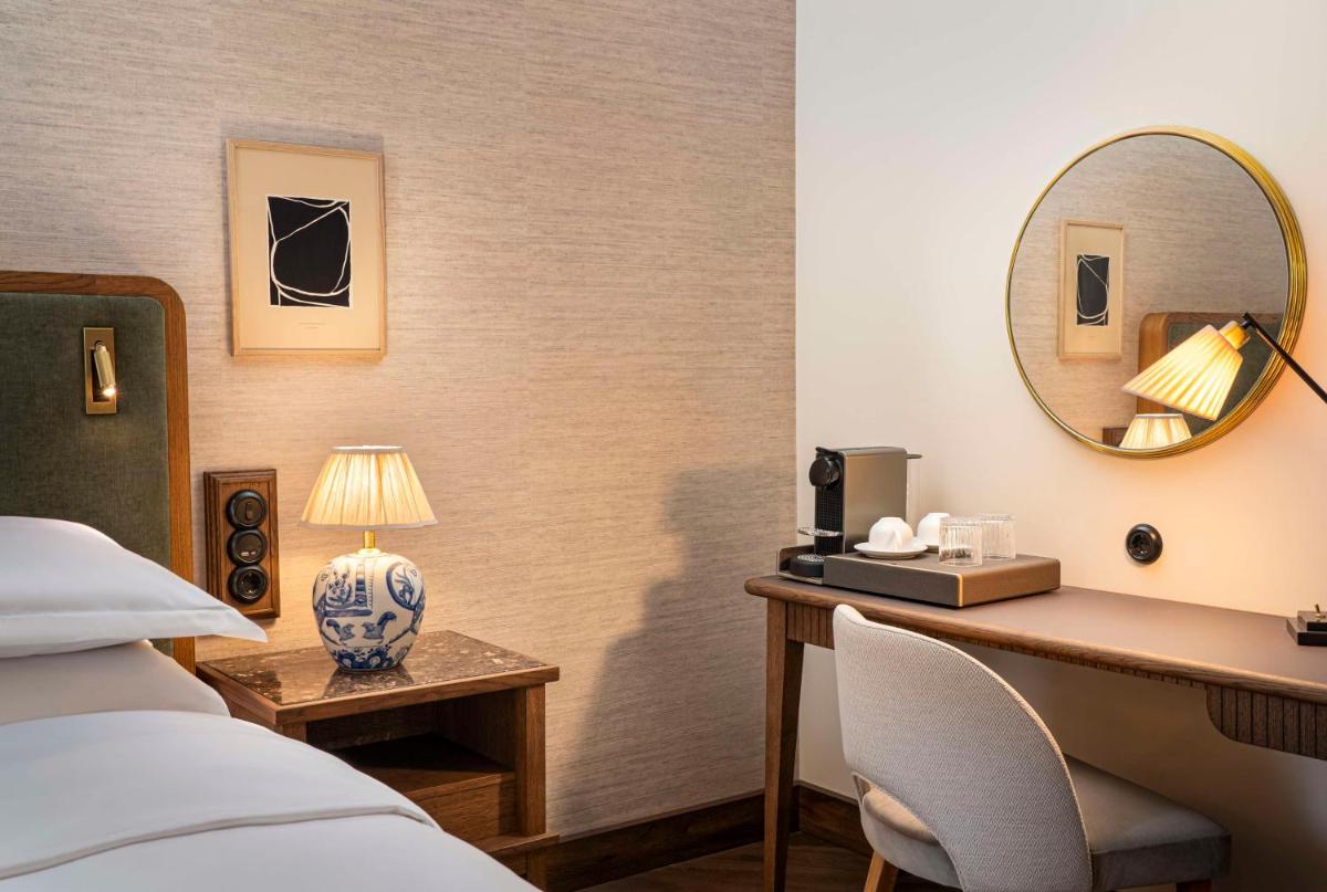 Ein Bett oder Betten in einem Zimmer der Unterkunft Brunfels Hotel, in the Unbound Collection by Hyatt