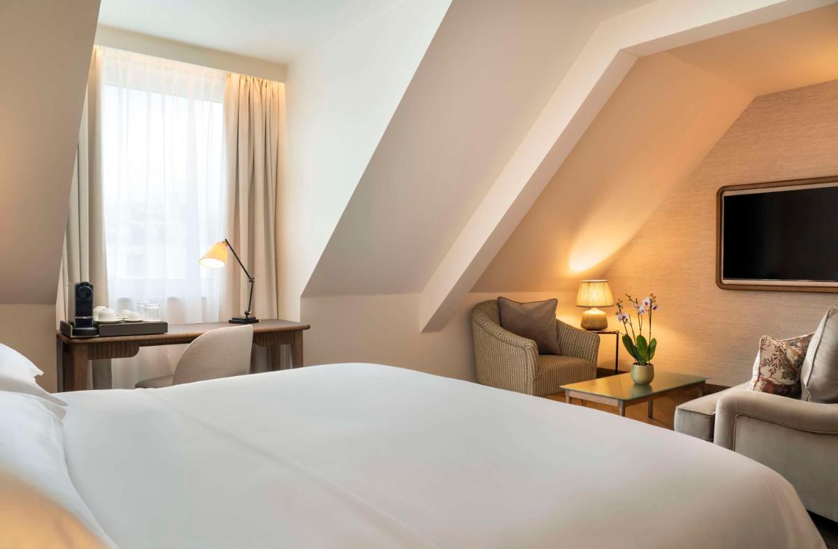 TV/Unterhaltungsangebot in der Unterkunft Brunfels Hotel, in the Unbound Collection by Hyatt