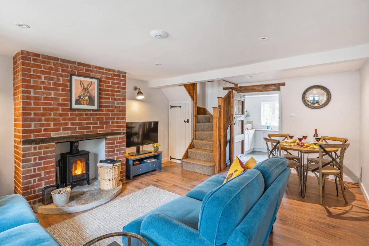 Poacher's Cottage - Housity
