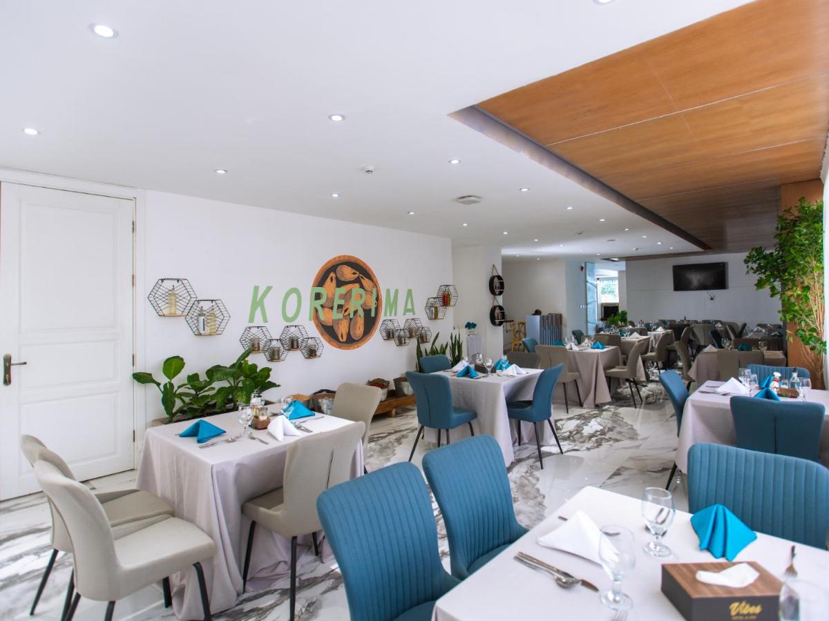 Vibes Hotel and Spa - Housity