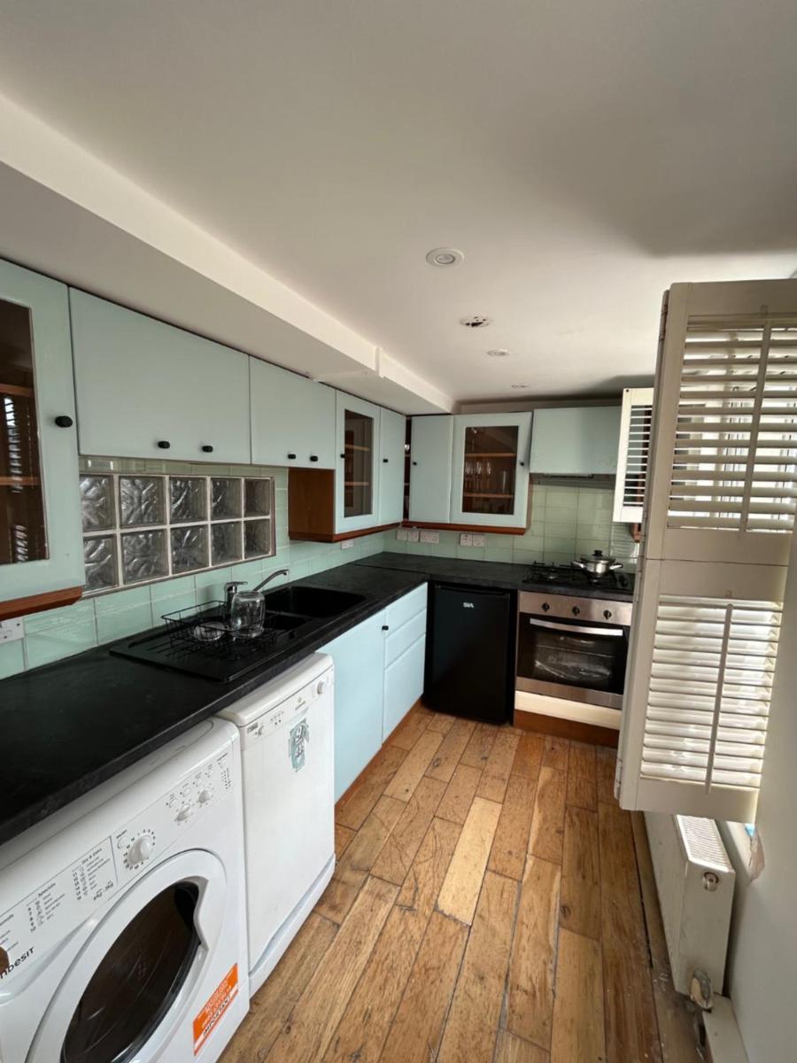 Garden square central 2 bed & sea-view - Housity