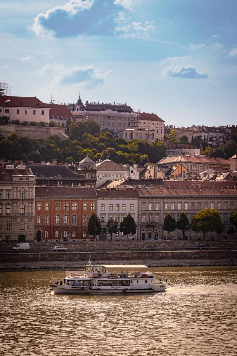 Exe Carlton Hotel Budapest - Housity