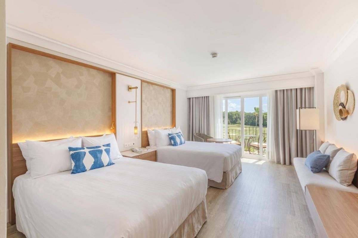 Cama o camas de una habitación en Denia Marriott La Sella Golf Resort & Spa