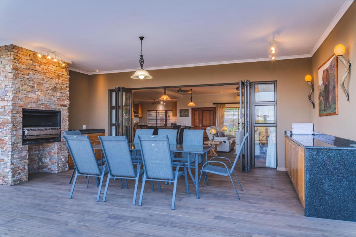 Elephant Point - Housity