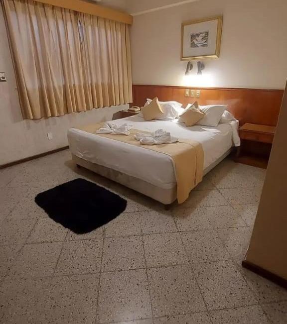 Gran Hotel Parana - Housity