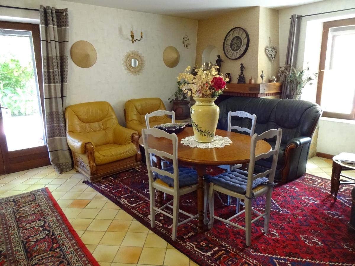 Aux Orangers - Housity