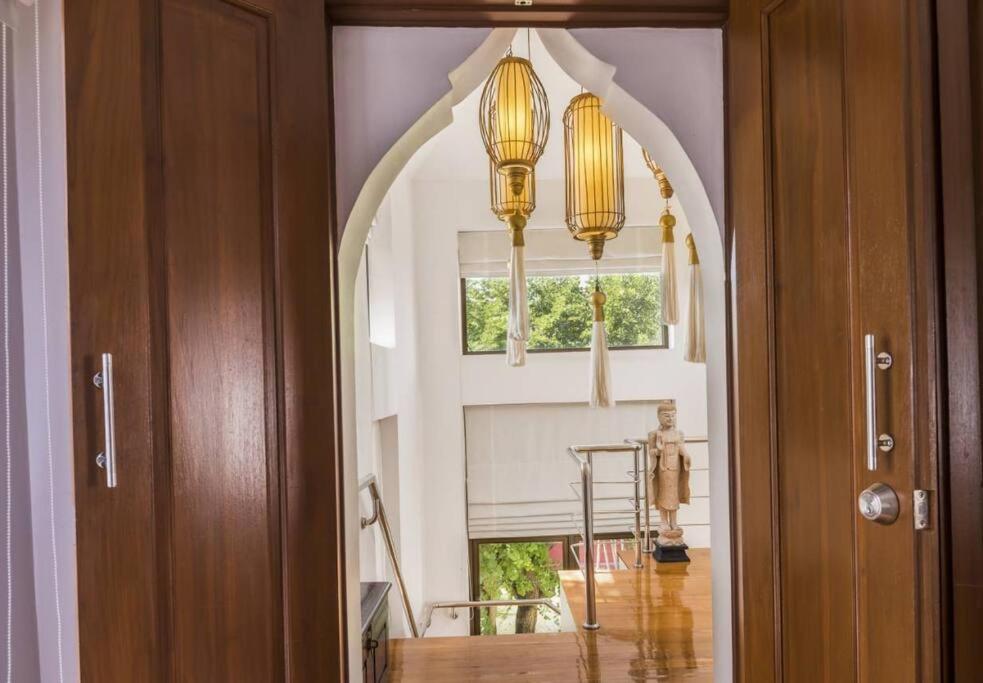 Andy 6-bedroom Pool Villa - Housity