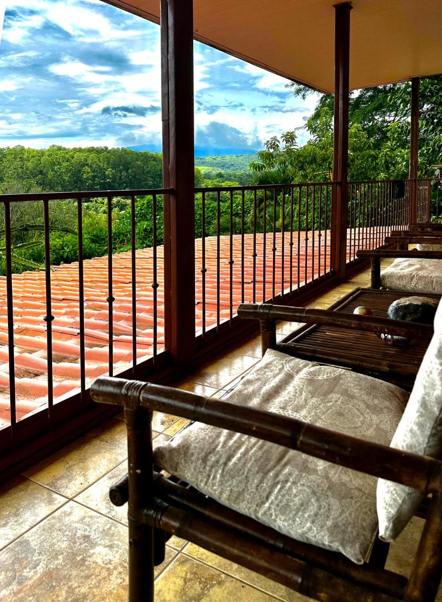 Hotel Vista Linda Montaña - Housity
