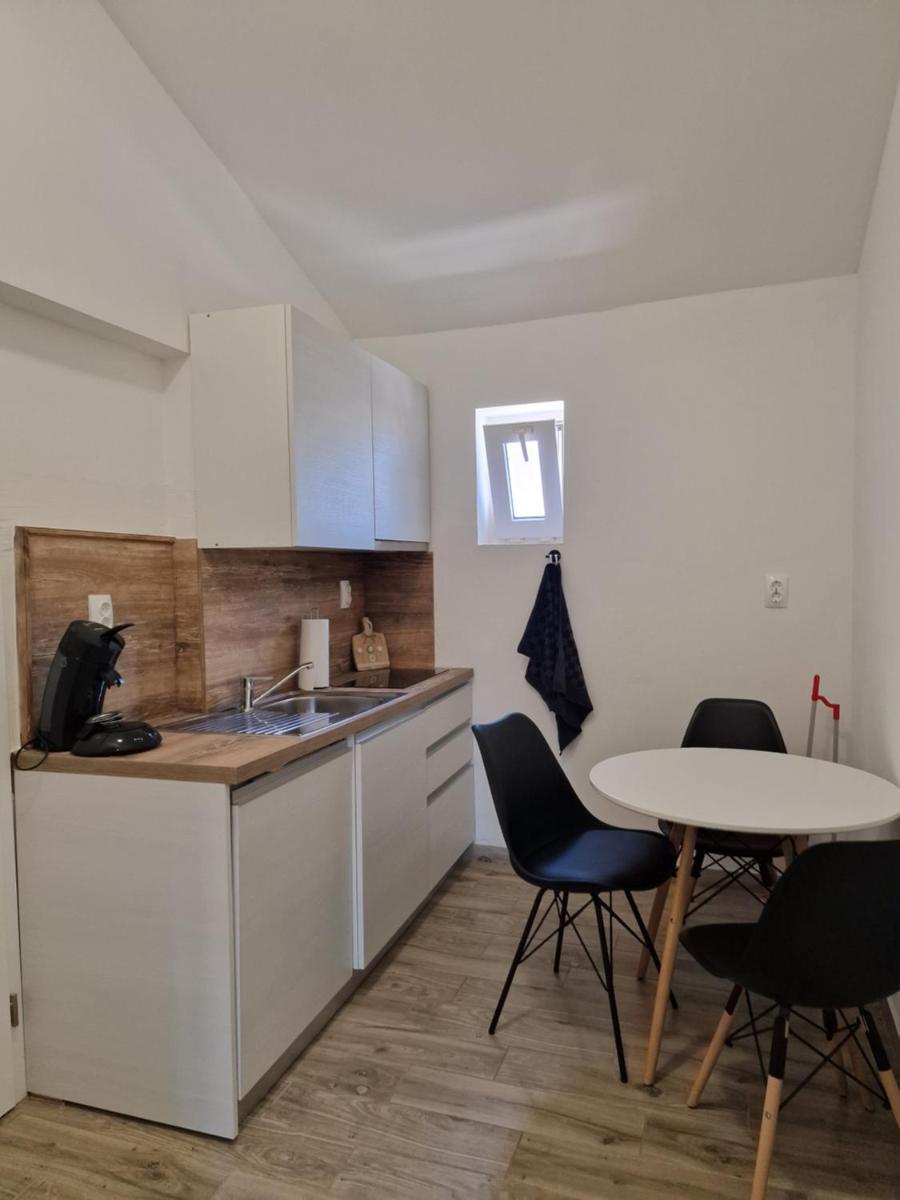 Apartmani Carla - Housity