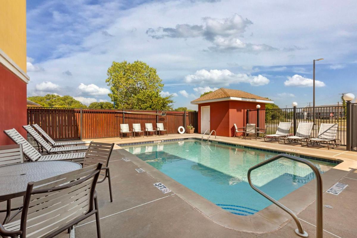 Best Western Plus Waco North - Housity