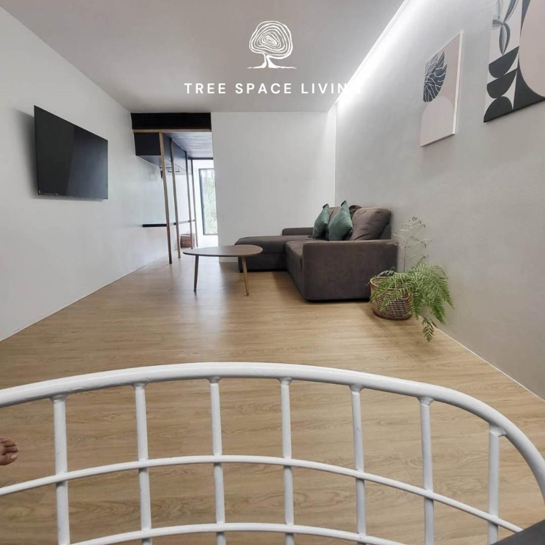 Tree Space Living - Housity
