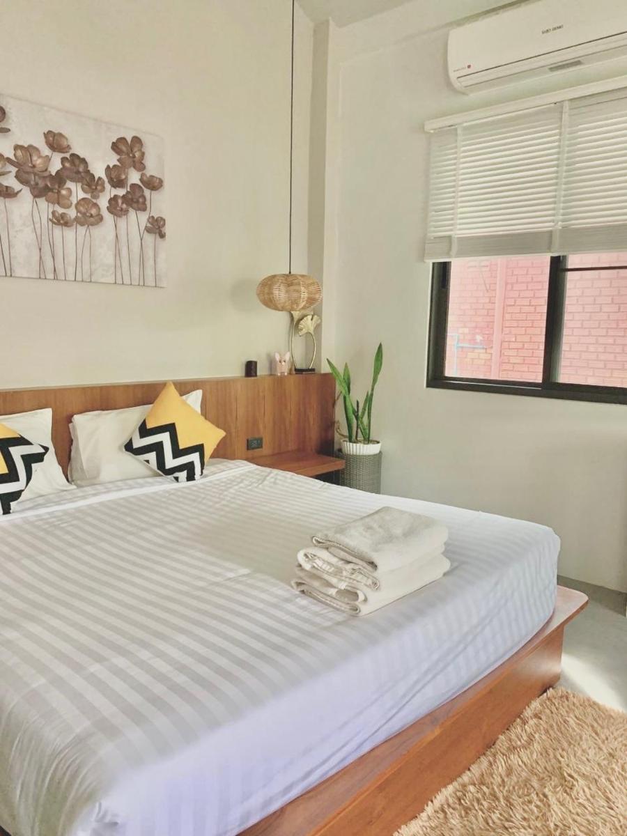 Tropical Crystal Villa - Housity