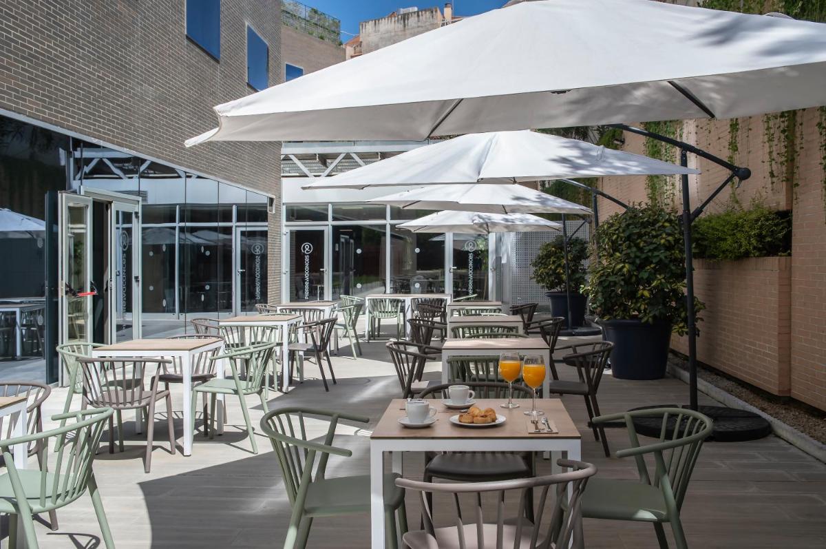 Hotel Granada by Pierre & Vacances - Housity