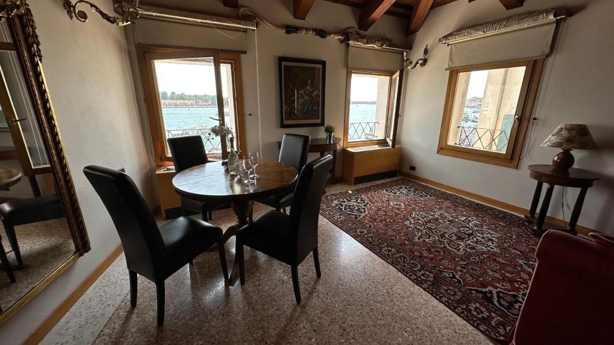 San Simeon Apartments - Housity