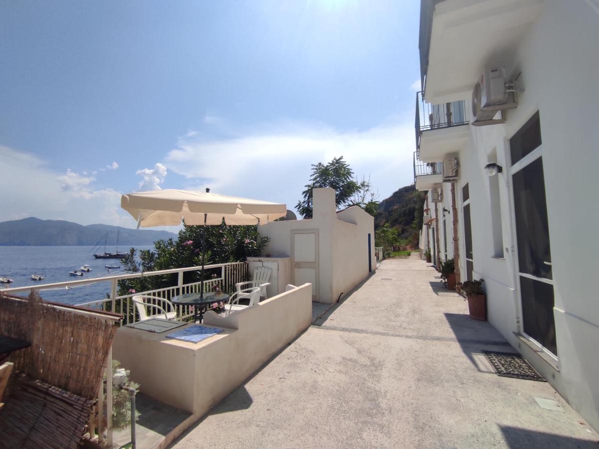 Aeolian Sea House - Housity