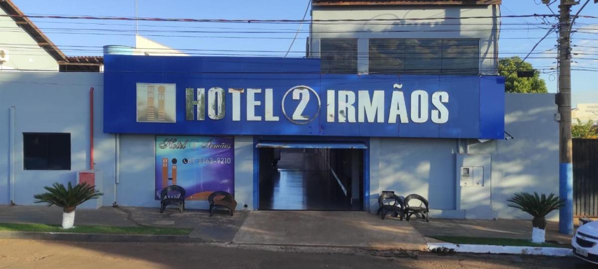 Hotel 2 Irmãos - Housity