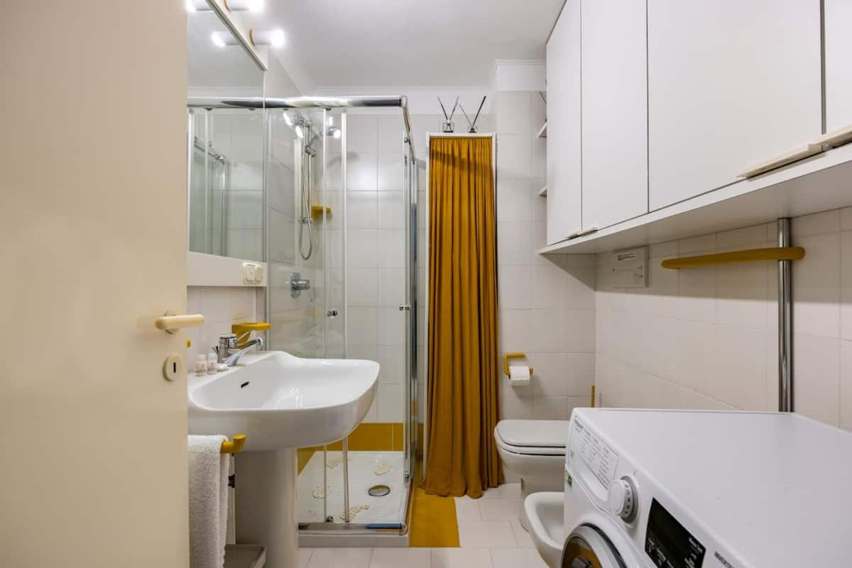 Lake Attic in Villa Lina - Housity