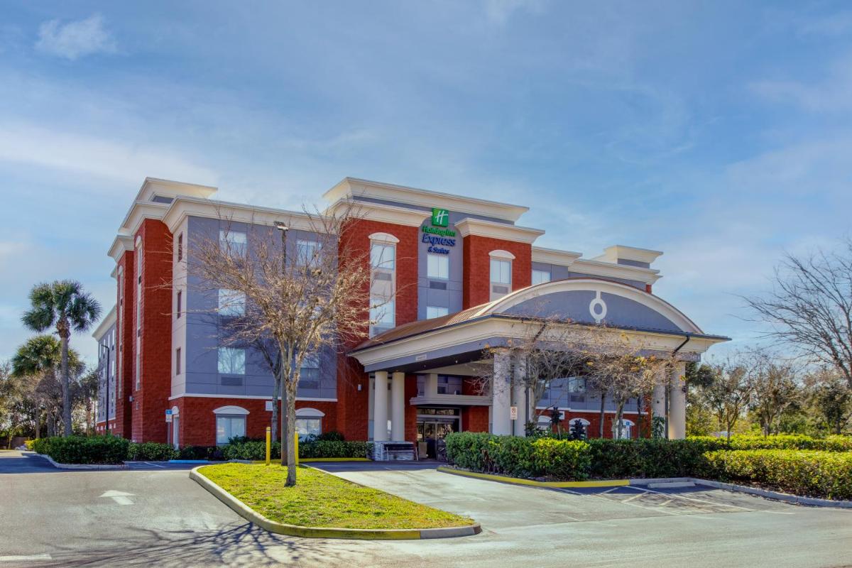 Holiday Inn Express Orlando-Ocoee East, an IHG Hotel - Housity