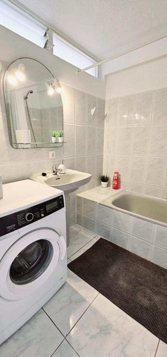 Beach House Apartment - Hizvo