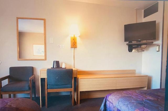 Heart O' Chicago Motel - Housity