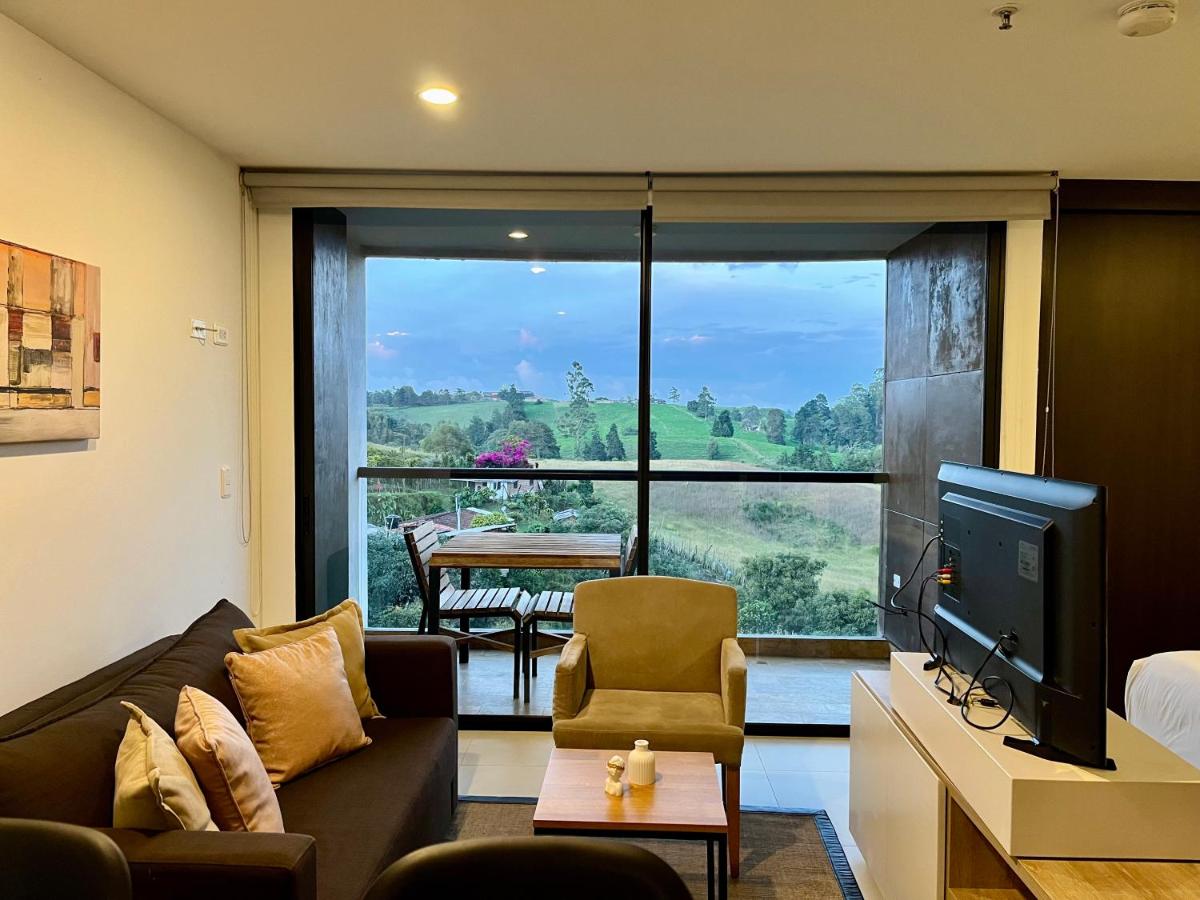 Apartaestudio en hotel - Housity