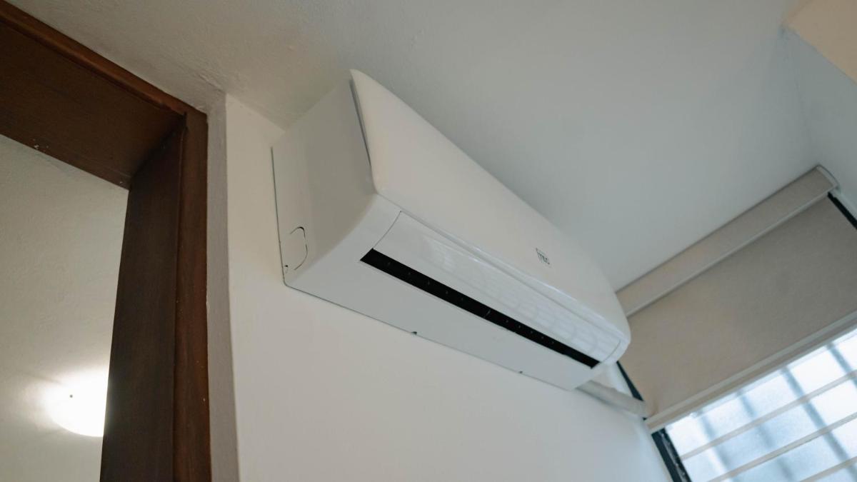 Residenciales H1 & H2 - Breakfast & Room Service - Airport close - Housity
