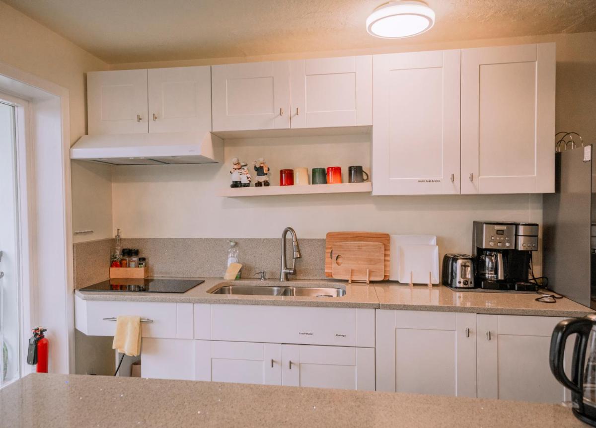 HOV B&B House -Hospitality Ocean View Victoria- - Housity