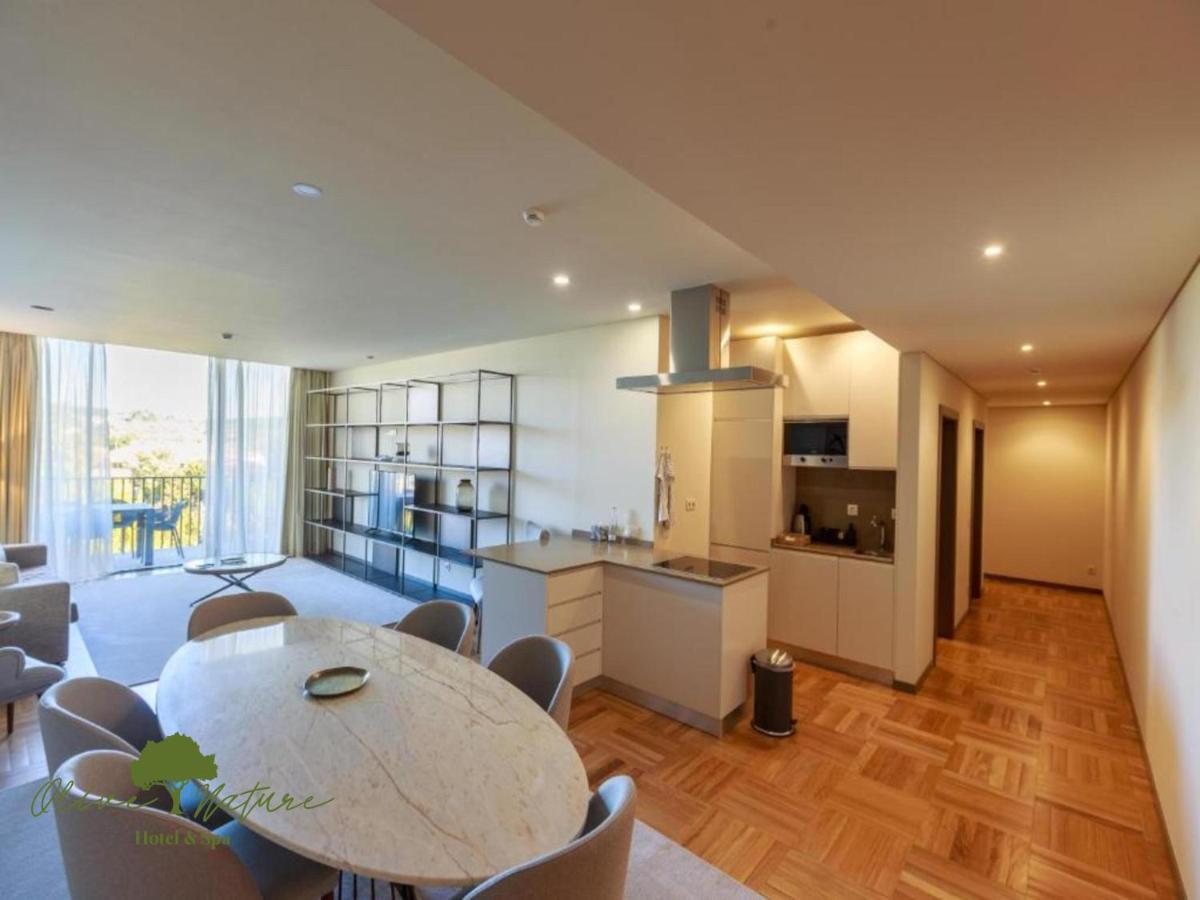 A cozinha ou kitchenette de Olive Nature Hotel & SPA - Quinta Valle de Passos