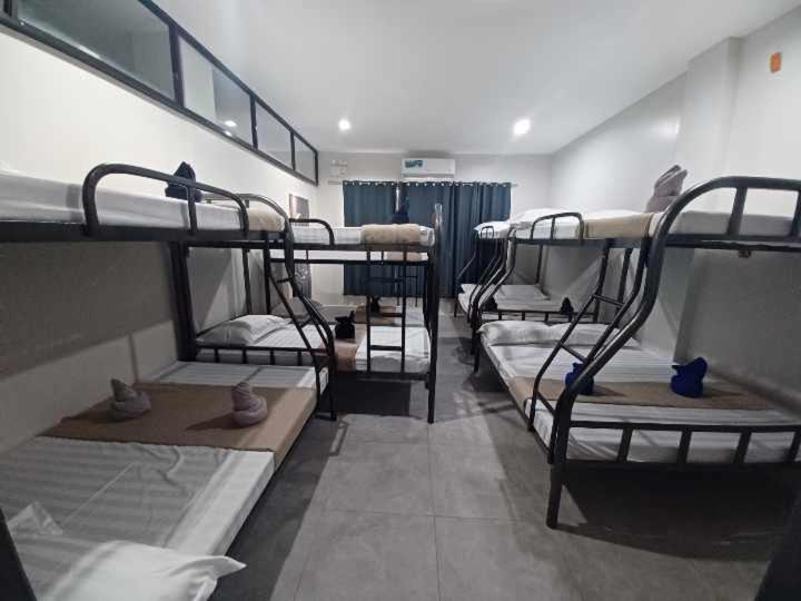 Suitetrails - 2020 Travelers Inn