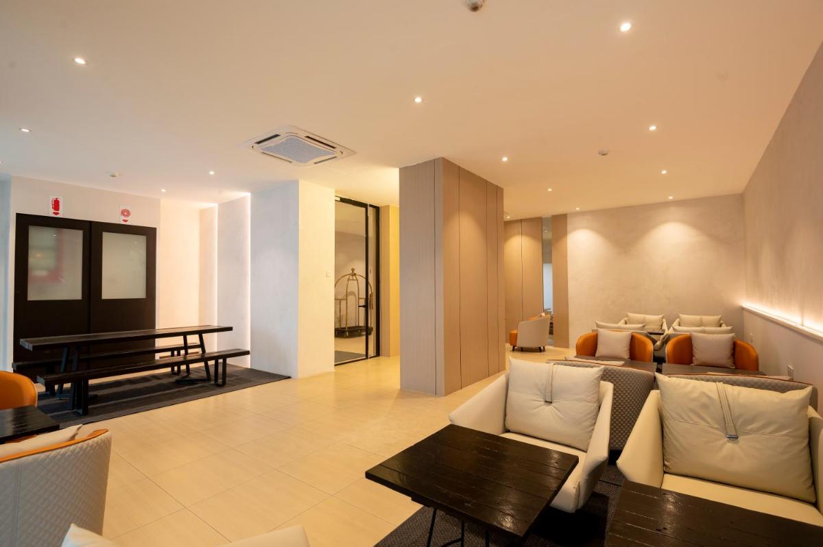 STREETVIEW HOTEL - Housity